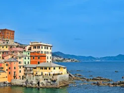 3947-Le Domeniche al mare:  Genova Boccadasse