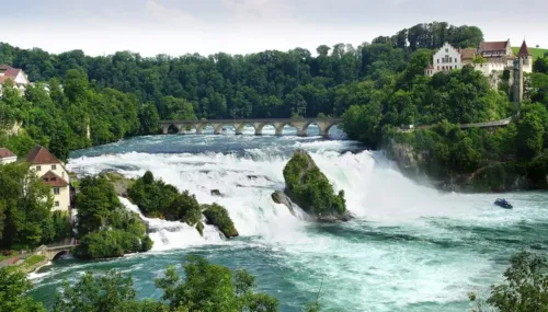 Le spettacolari cascate di Sciaffusa, il Reno e Stein am Rhein