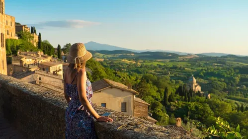 Da Roma: Colline Toscane, Degustazione vini e pranzo a Montepulciano 