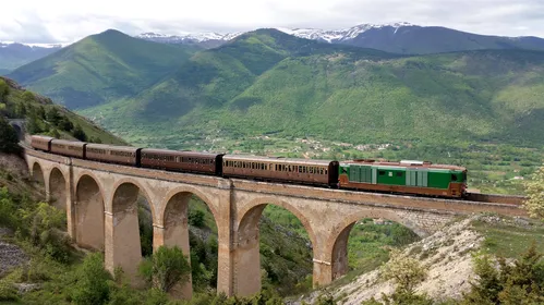 Pasqua in Abruzzo e la Transiberiana d’Italia